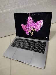 renewed apple macbook pro 13" (2016)– 13.3" retina display | intel core i5 | 8gb ram | 256gb ssd | macos